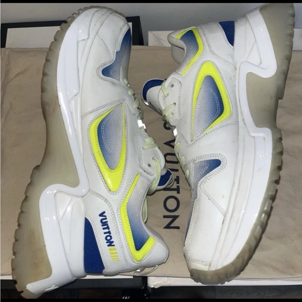 Louis Vuitton Run Away Pulse Sneakers - Picture 4 of 11